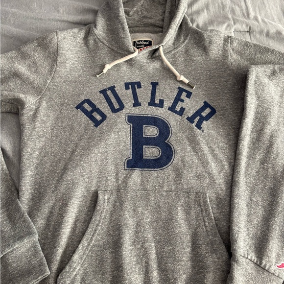League Tops - Butler University Bulldogs Gray Hoodie Sweatshirt Size Medium